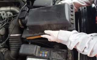 Как поменять салонный фильтр на volvo s40