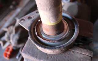 Как сменить подшипник на помпе уаз 469