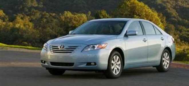Какой класс у toyota camry