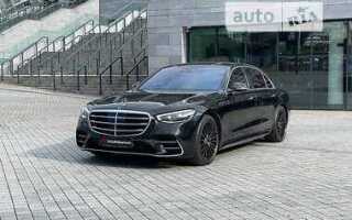 Сколько стоит mercedes 2021 года