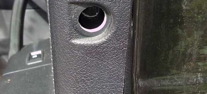 Как разобрать дверную карту на уаз патриот