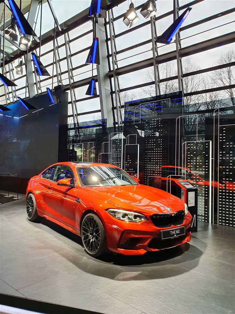 Производство автомобилей BMW на заводе в Мюнхене
