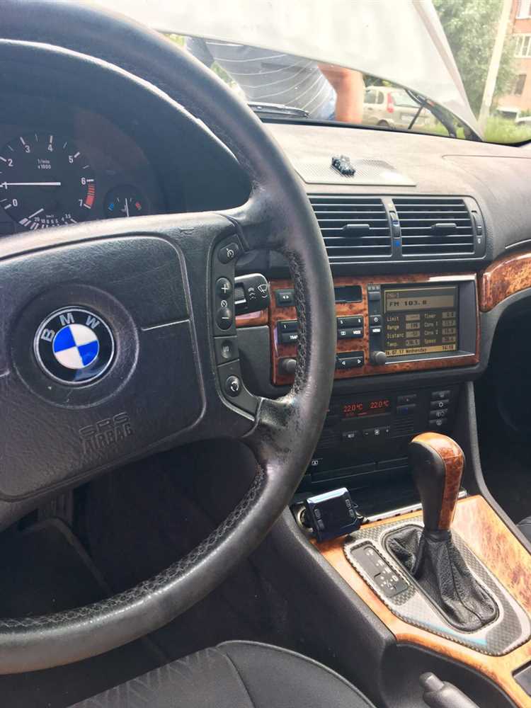 Где находится код краски на автомобиле BMW E39