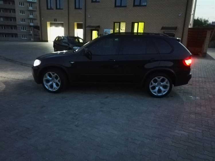Колесная База BMW X5 E70: Влияние на Устойчивость и Комфорт
