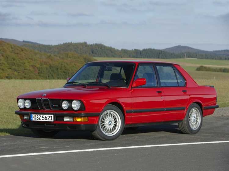 Сравнение лошадиных сил BMW M5 с конкурентами в классе