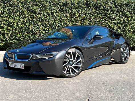 Доступные варианты финансирования и скидки на новый BMW i8