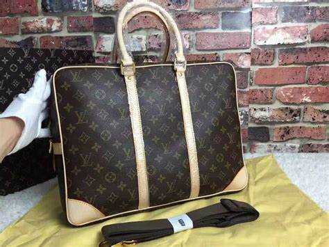 Сколько стоит cadillac bag lv