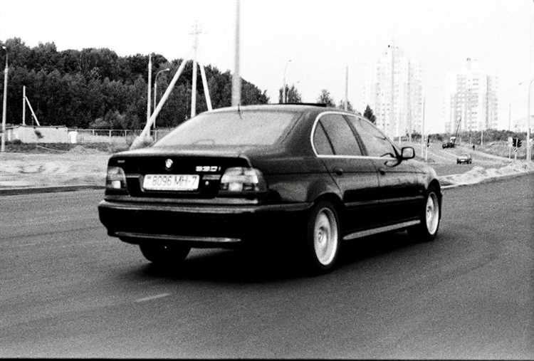 Сколько стоит черная bmw
