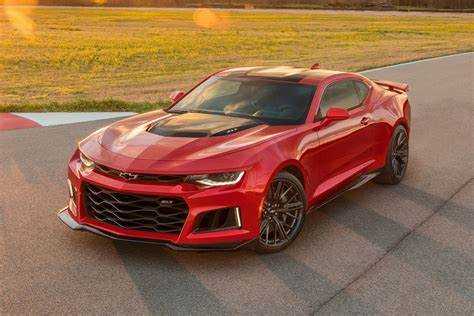 Сколько стоит chevrolet camaro 2017 года