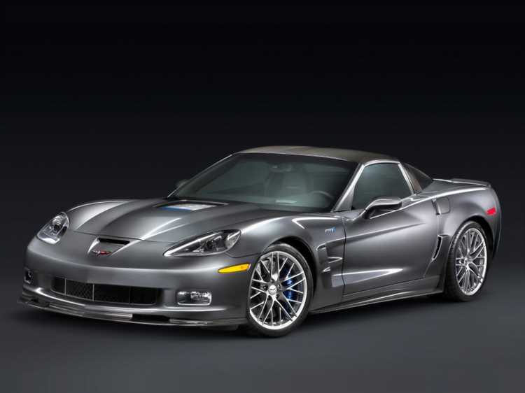 Как влияет регион на стоимость Chevrolet Corvette в 2025 году?
