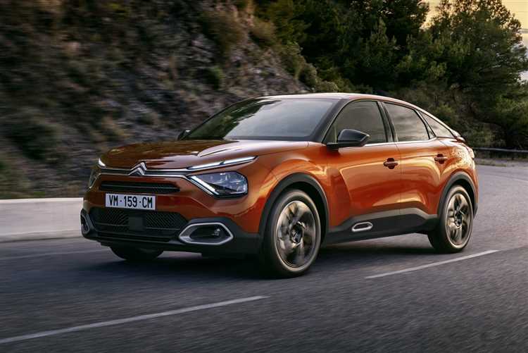 Как изменения в налогах и пошлинах влияют на цену Citroen C4 хэтчбек в 2025 году?