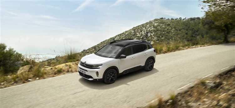 Какая цена нового Citroen C5 в разных комплектациях?