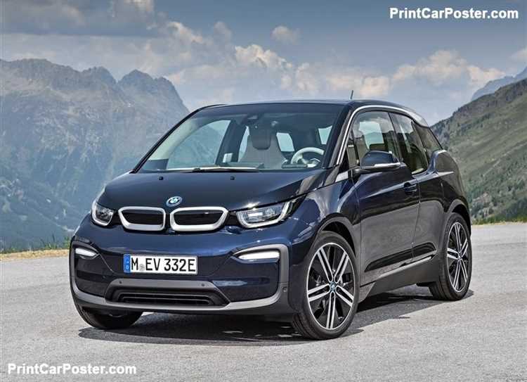 Что включает в себя базовая комплектация электромобилей BMW в 2025 году?