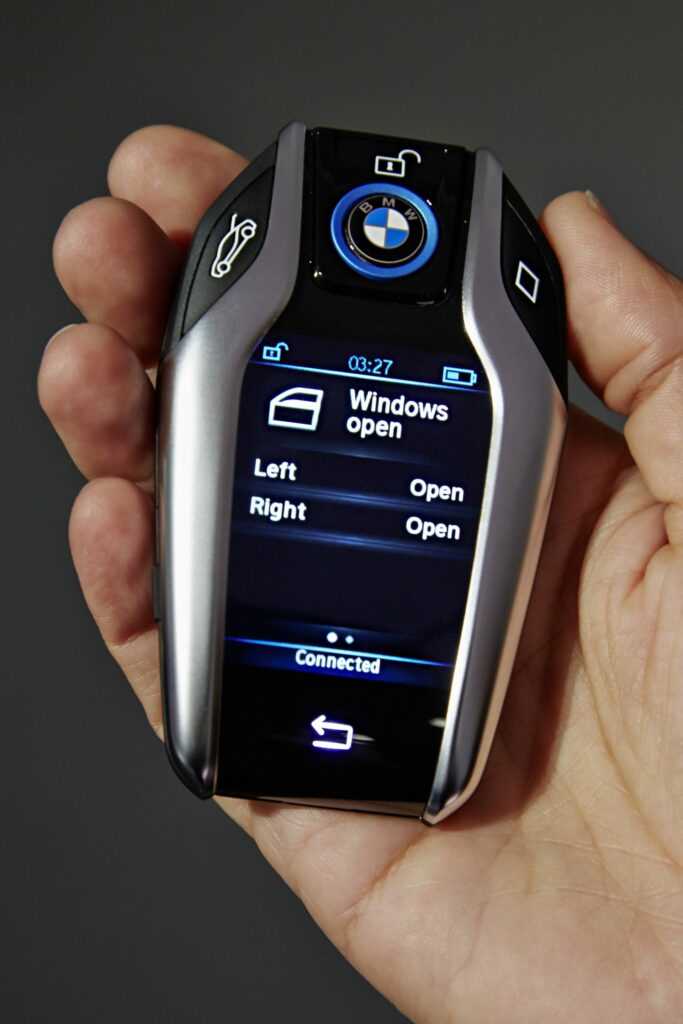 От чего зависит цена оригинального ключа BMW