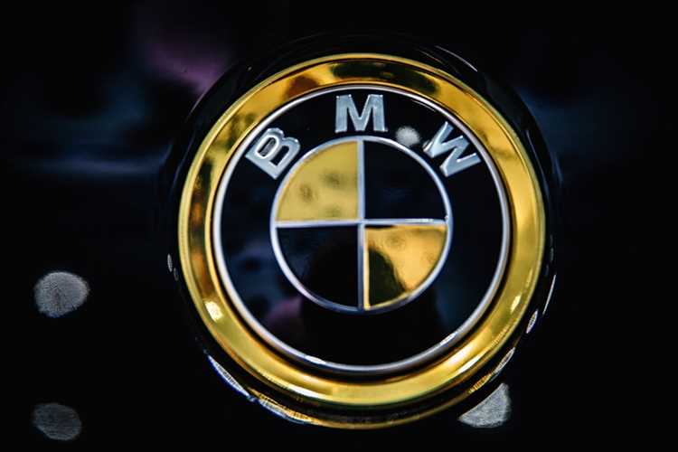 Технические аспекты разработки логотипа BMW: от эскиза до цифрового прототипа