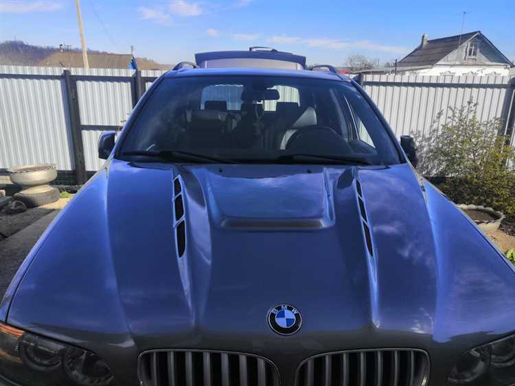 Уход за зеркалами BMW X1 20d для продления их службы