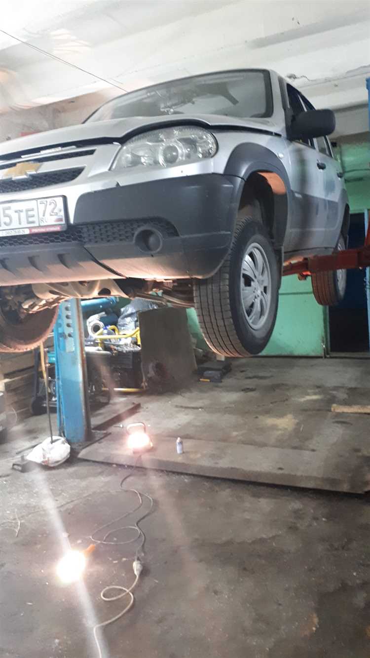 Порядок действий при снятии штаны с Нивы Chevrolet