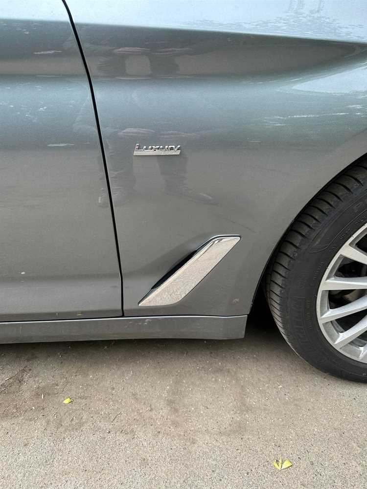Особенности работы с накладками на задних дверях BMW E28