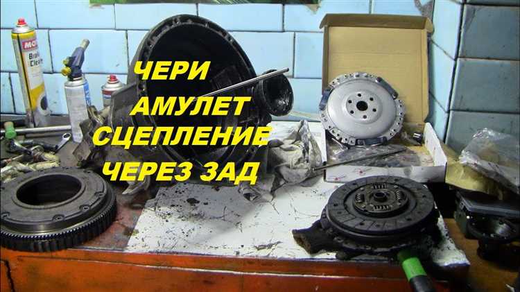 Удаление крепежных болтов и защелок на бампере