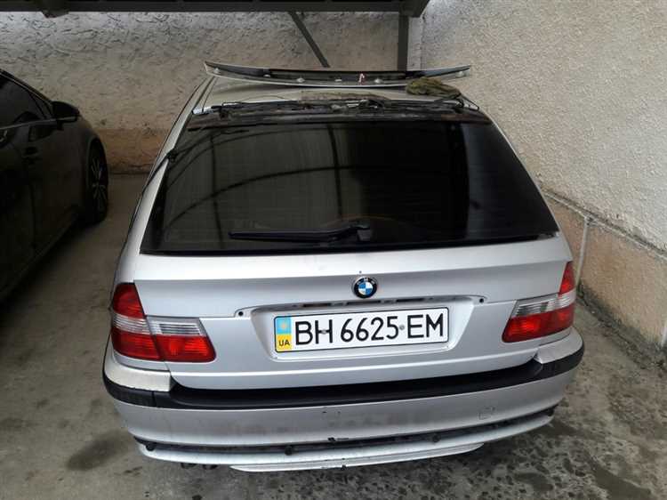Подготовка автомобиля для снятия дворников BMW E46