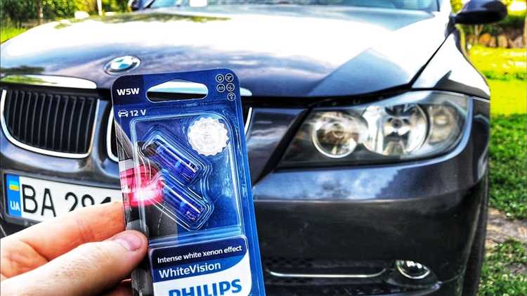 Особенности снятия декоративных накладок на бампере BMW E90
