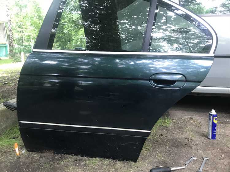 Как снять обшивку двери bmw e39