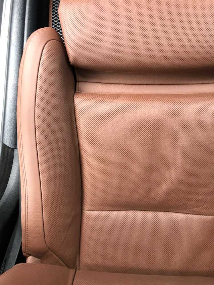 Как снять подлокотник bmw f10