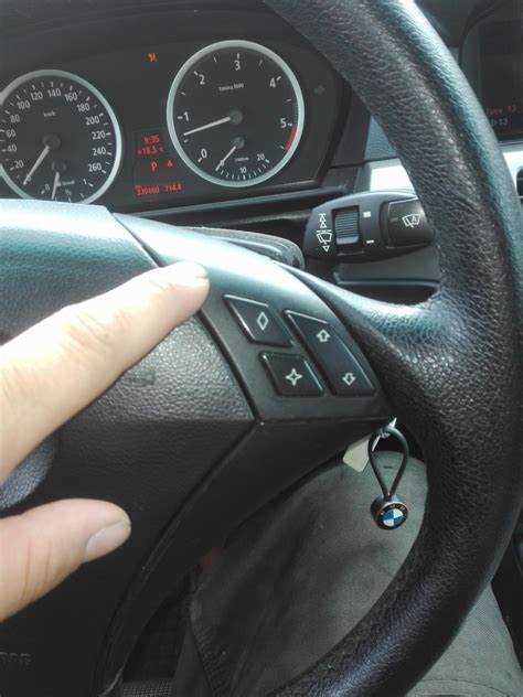 Как снять руль bmw 1