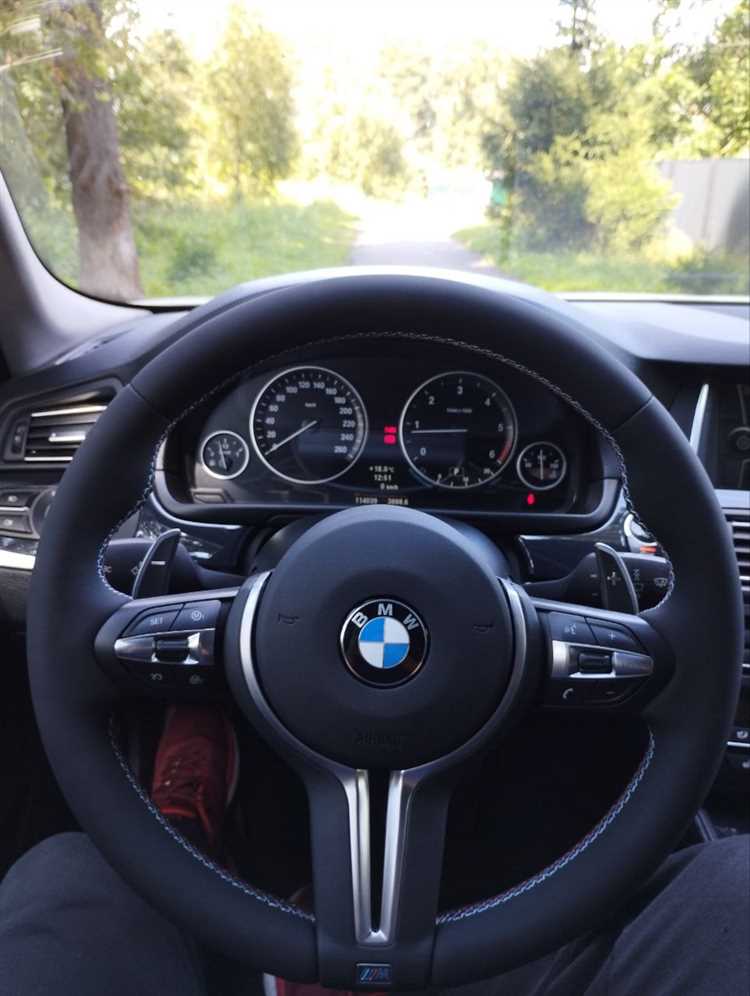 Как снять руль bmw f10