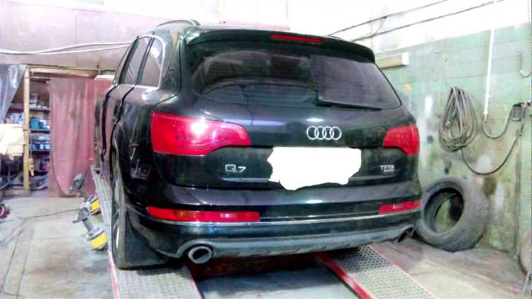 Как снять торпеду audi q7 4m