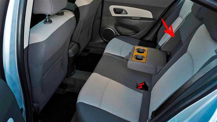 Как снять заднее сиденье chevrolet cruze
