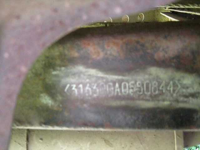 Местоположение вин номера на моторном отсеке УАЗ Патриот