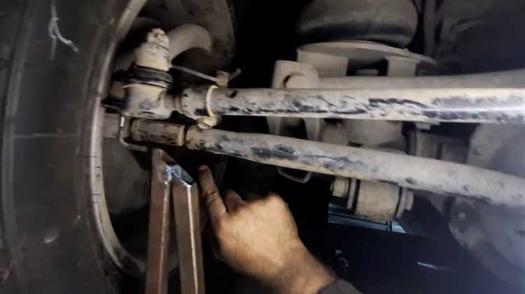 Когда нужно менять крепление бензобака на УАЗ Патриот 2007 правый