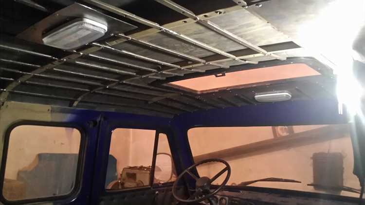 Как натянуть потолок на уаз буханка