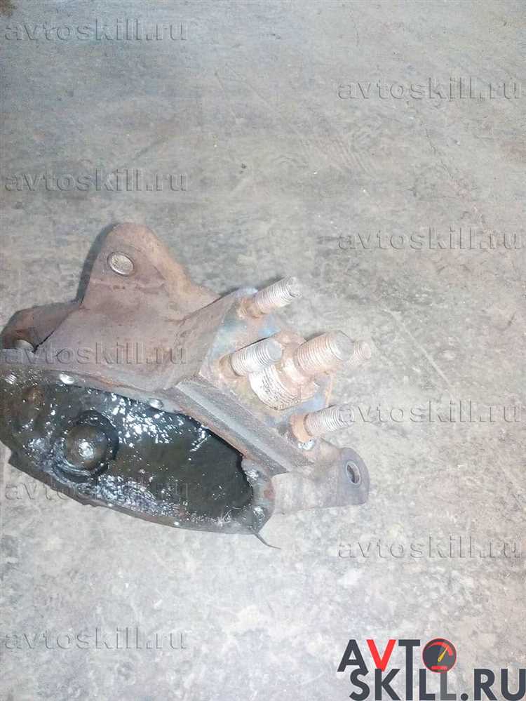 Какие типы смазки подходят для шкворней УАЗ Буханка