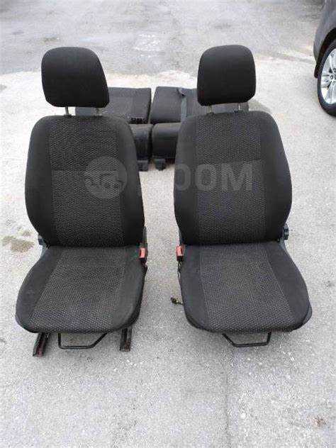 Как правильно разложить сиденья для трансформации салона в спальное место