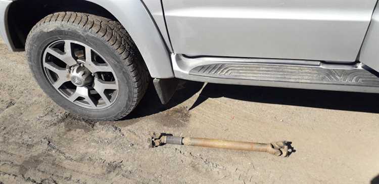 Как заменить поврежденные элементы переднего кардана