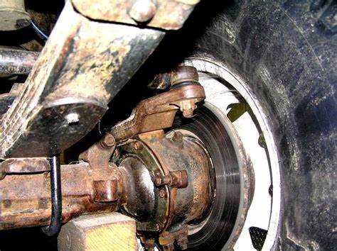 Слив масла из картера заднего моста