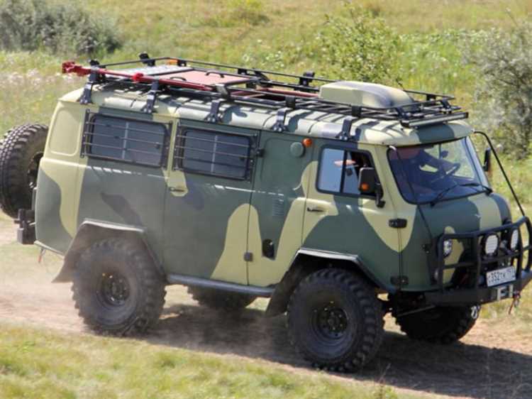 Подготовка инструментов и материалов для нижнего бронирования