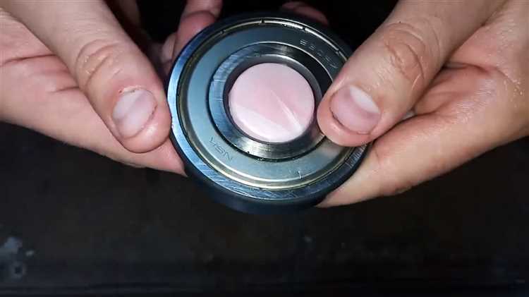 Пошаговое нанесение смазки на выжимной подшипник