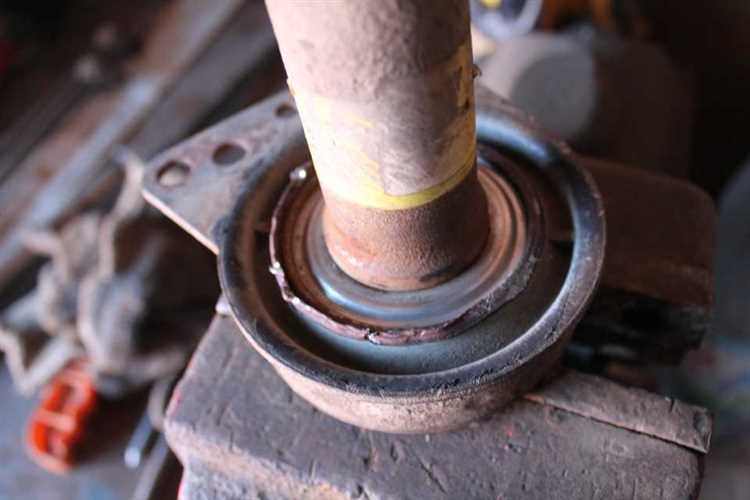 Как сменить подшипник на помпе уаз 469 Как сменить подшипник на помпе уаз 469