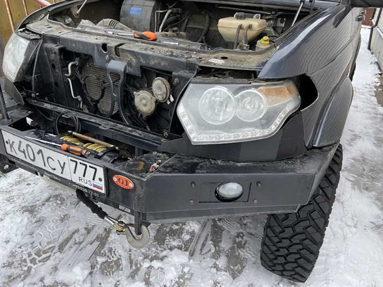 Как снять фару уаз патриот
