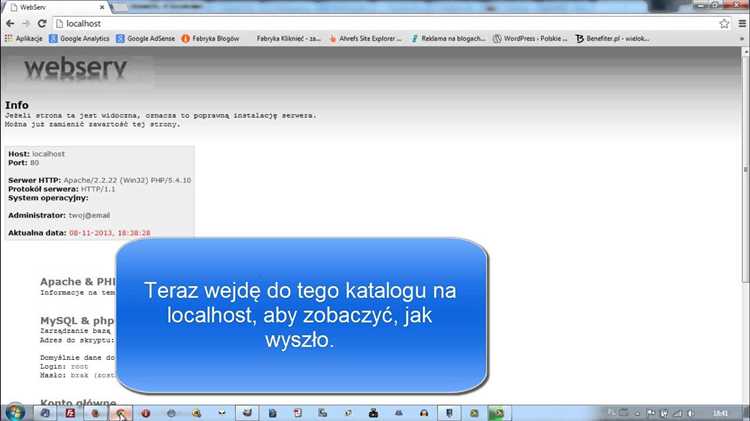 Как вставить HTML-теги внутри echo