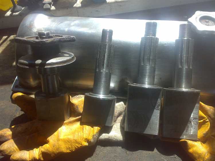 Какие признаки указывают на необходимость замены заднего кардана