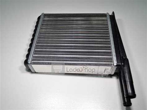 Пошаговая разборка панели для доступа к радиатору печки