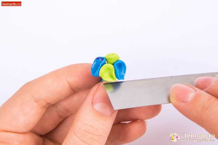 Проверка прочности соединения после высыхания клея