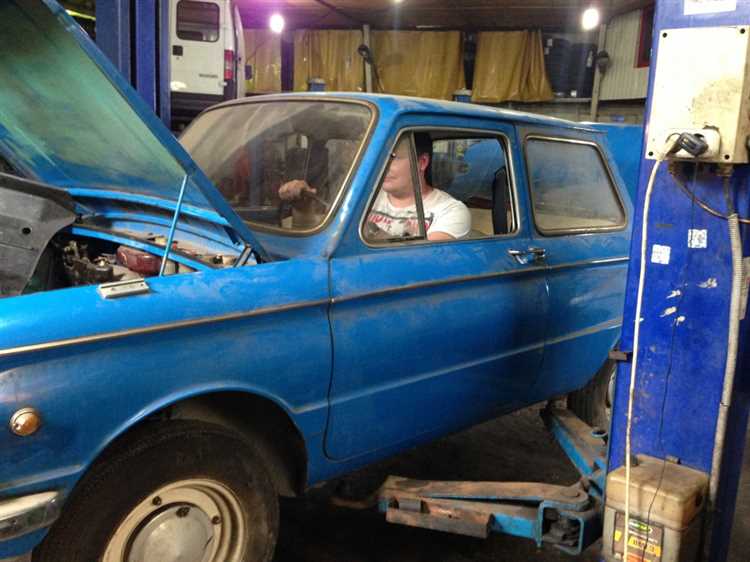 Номер кузова на центральной стойке дверей ЗАЗ 968