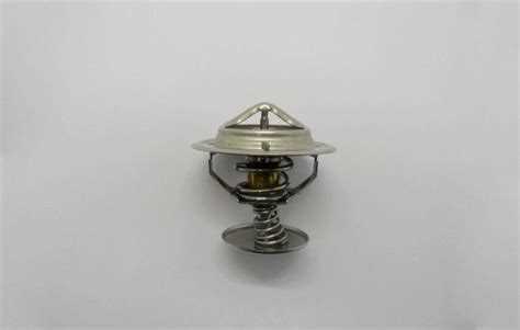 Где находится термостат на камазе