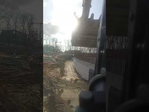 Особенности механизма откидывания кузова для выгрузки песка