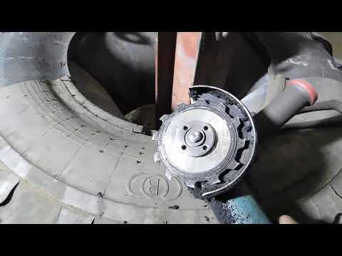 Особенности снятия задних сдвоенных колес с мостов КРАЗа